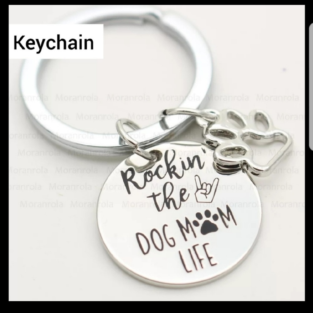 Dog-themed key ring